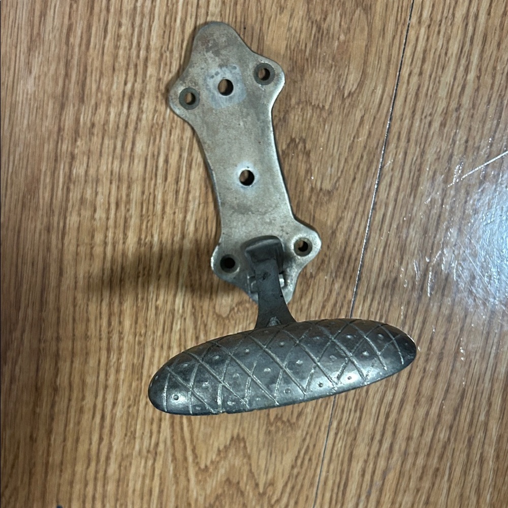 Vintage Metal handle brass look
